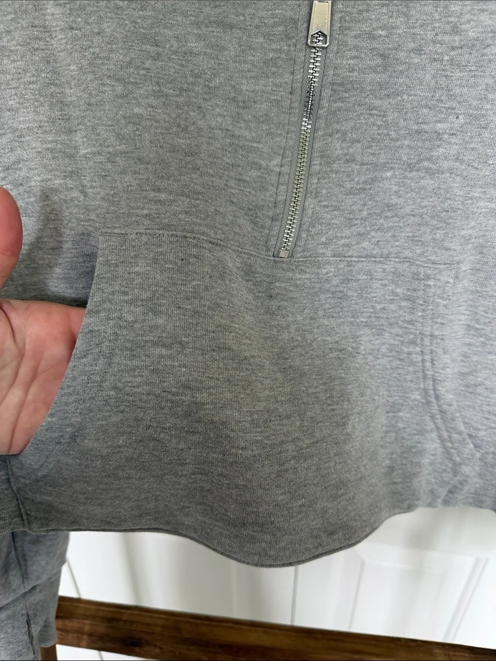 JUST STRONG Women's Grey Cropped Hoodie dropped shoulder. Oversized Sweatshirt